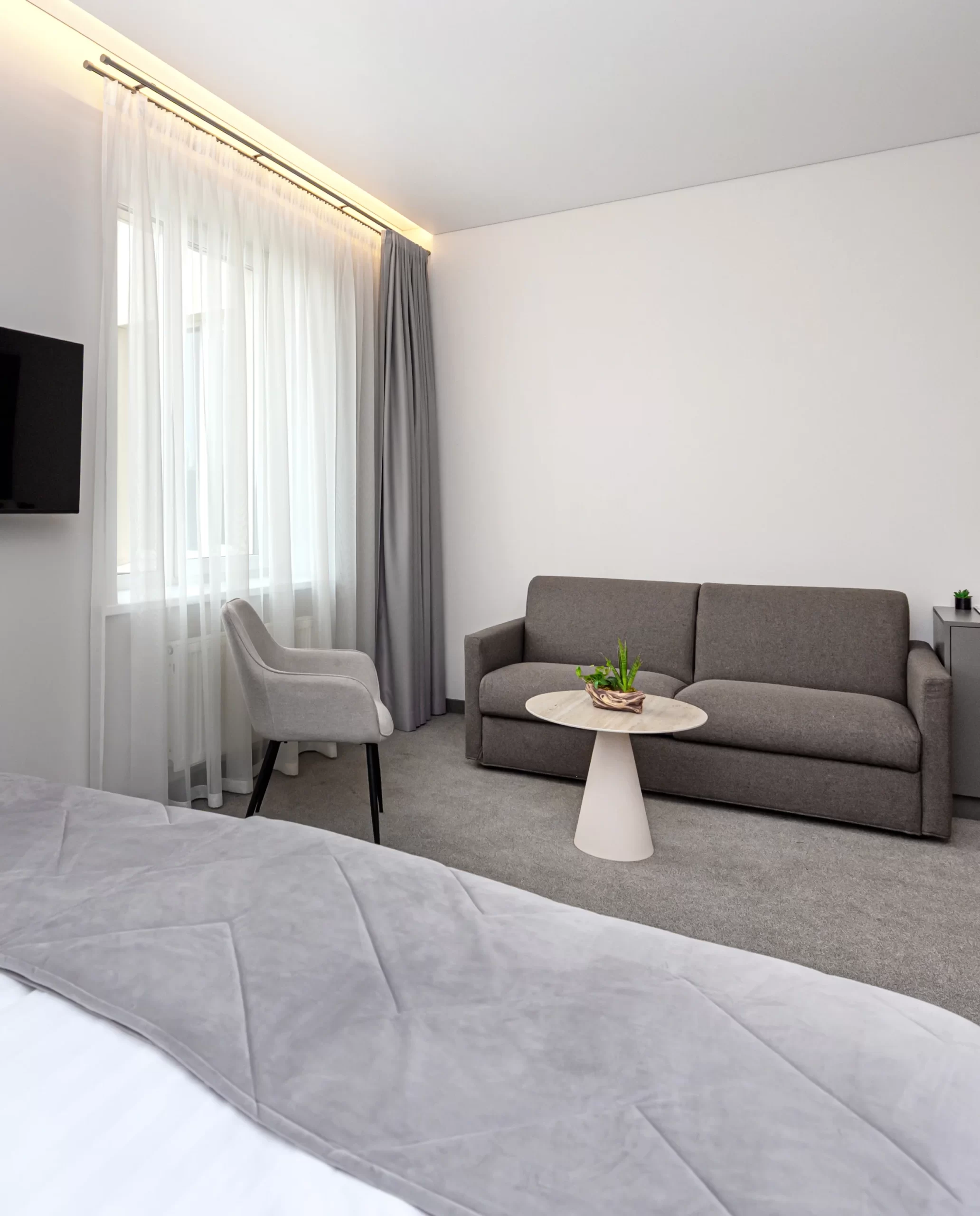 Superior Room with Sofa Bed